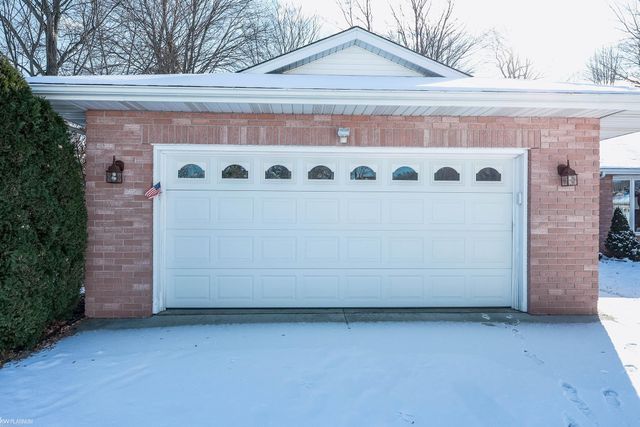 3850 Butternut Court, Port Huron, MI 48060