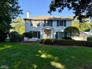 1008 Berkshire Road, Grosse Pointe Park, MI 48230