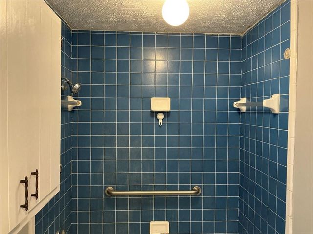 321 W Blackshear Avenue, Waycross, GA 31501