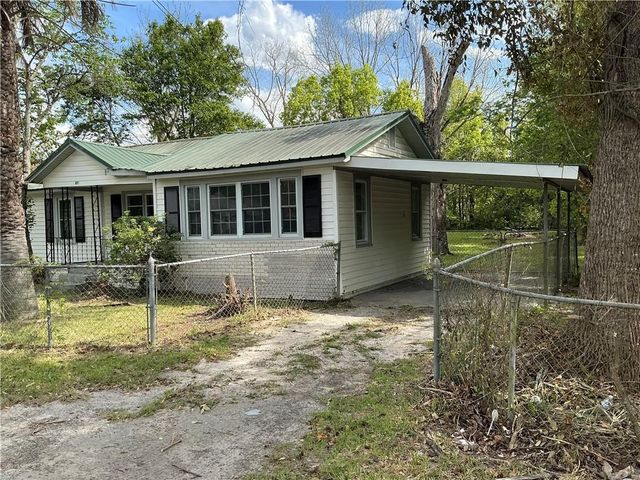 321 W Blackshear Avenue, Waycross, GA 31501
