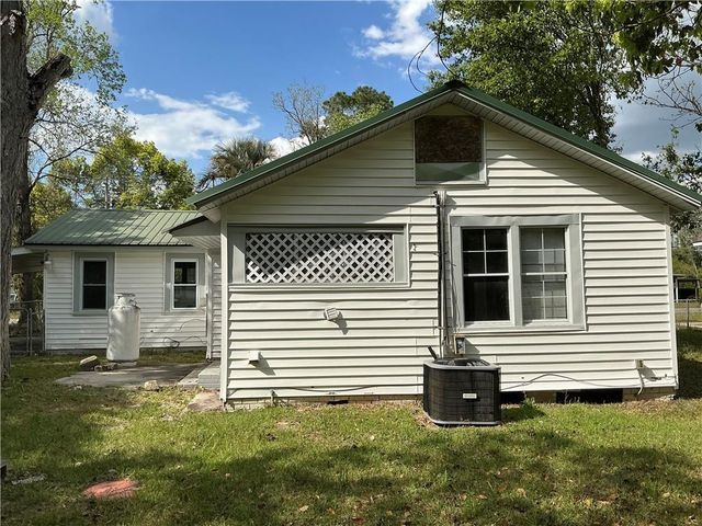 321 W Blackshear Avenue, Waycross, GA 31501