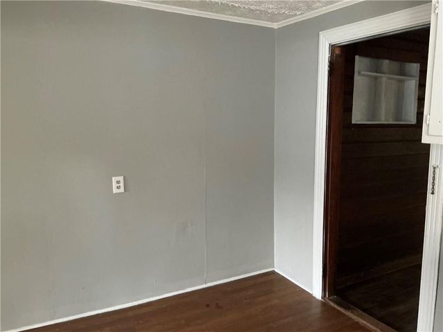 321 W Blackshear Avenue, Waycross, GA 31501
