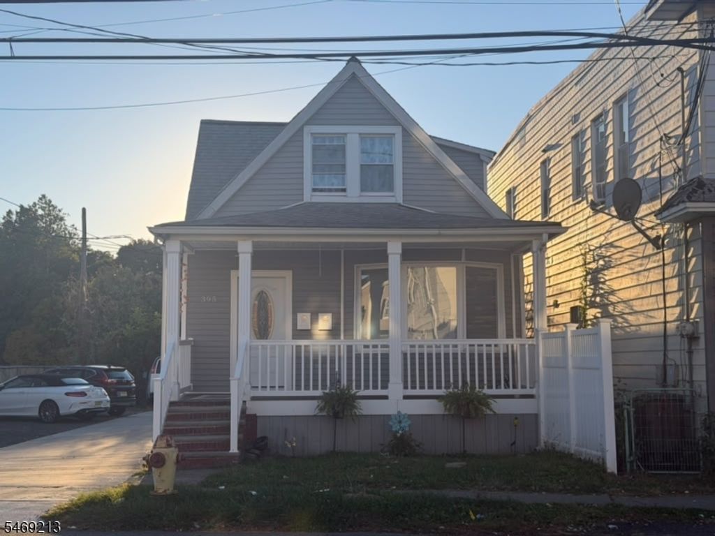 395 River Dr, Garfield City, NJ 07026 — exterior