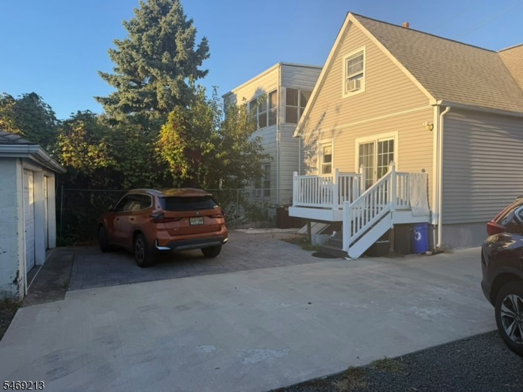 395 River Dr, Garfield City, NJ 07026 — photo 4