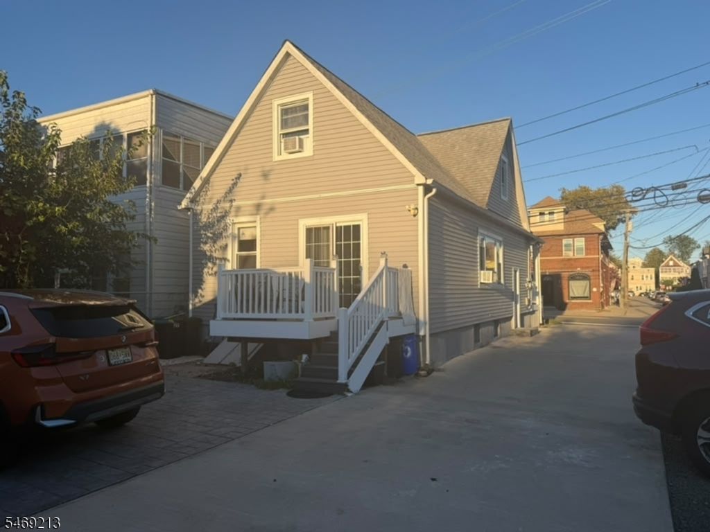395 River Dr, Garfield City, NJ 07026 — photo 5