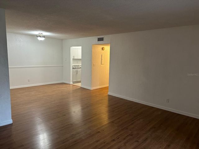 6519 W NEWBERRY ROAD 911, Gainesville, FL 32605