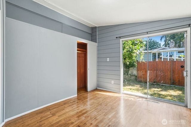 4301 E F Street, Tacoma, WA 98404