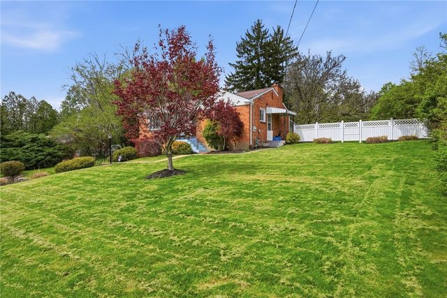2449 Hampton Ave, Hampton, PA 15101