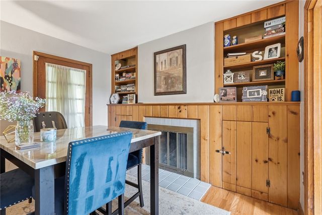 2449 Hampton Ave, Hampton, PA 15101