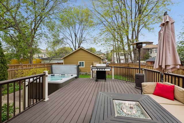 2717 Emerson Avenue S, Minneapolis, MN 55408