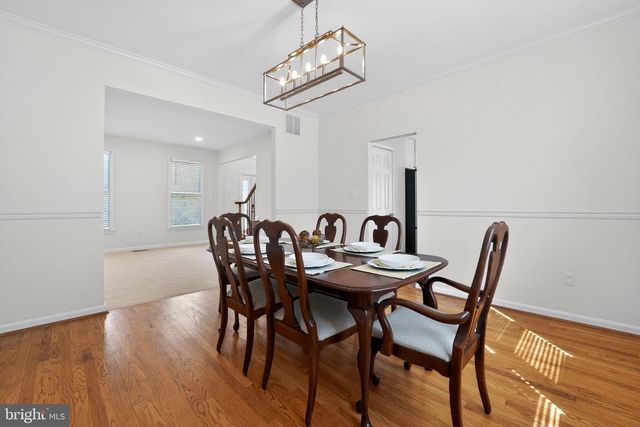 1691 VILLAGE GREEN DR, Woodbine, MD 21797