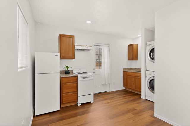 1902 Tapia Boulevard SW, Albuquerque, NM 87105