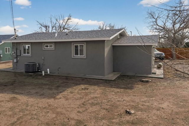 1902 Tapia Boulevard SW, Albuquerque, NM 87105