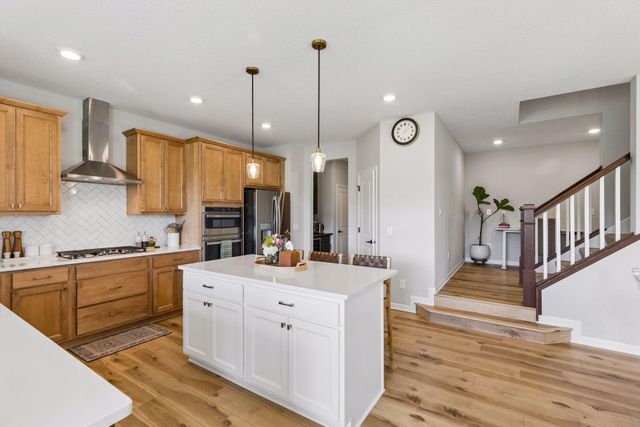 8143 Haywood Drive, Lino Lakes, MN 55014