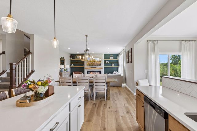 8143 Haywood Drive, Lino Lakes, MN 55014
