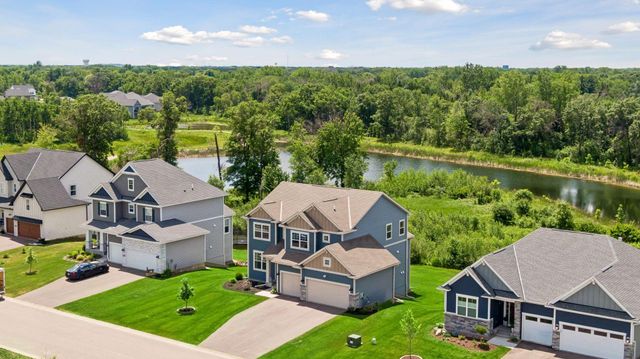 8143 Haywood Drive, Lino Lakes, MN 55014