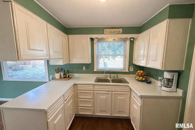 617 EUREKA Avenue, Eureka, IL 61530