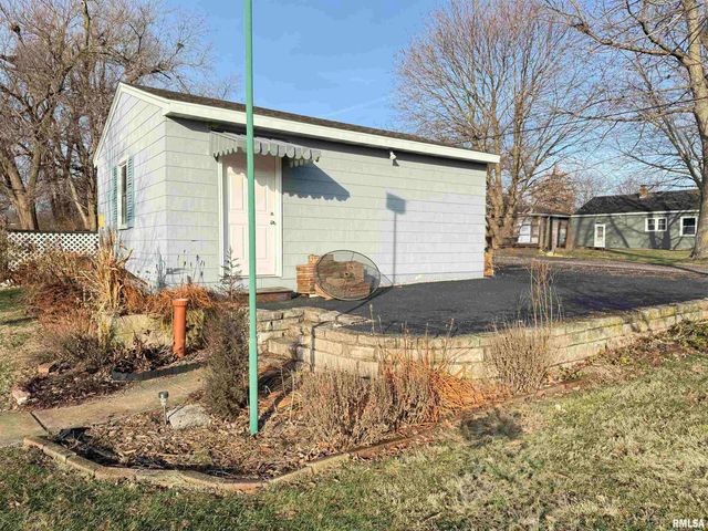 617 EUREKA Avenue, Eureka, IL 61530