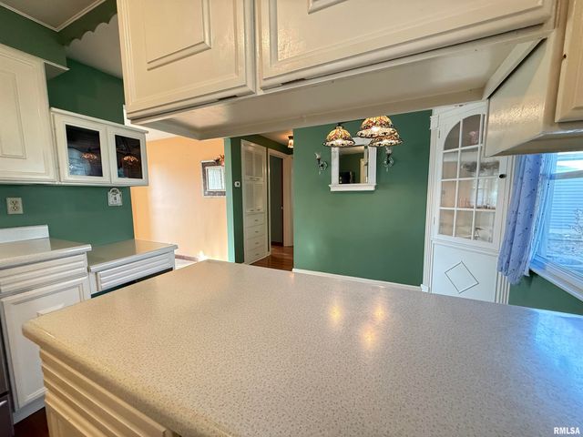 617 EUREKA Avenue, Eureka, IL 61530