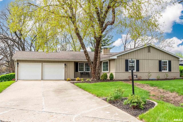 6601 N CEDARBROOK Lane, Peoria, IL 61614