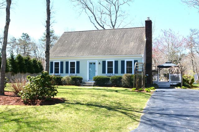 5 Nottingham Drive, East Sandwich, MA 02537