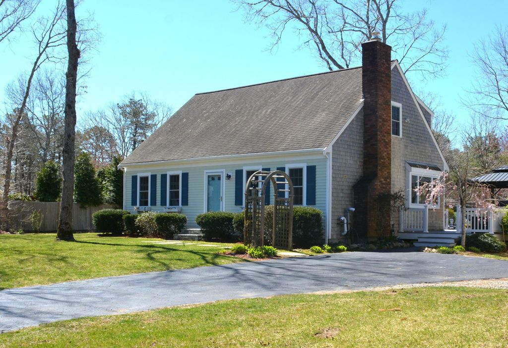 5 Nottingham Drive, East Sandwich, MA 02537