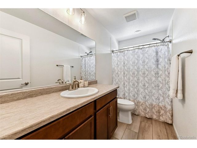 28840 E 6th Pl, Watkins, CO 80137