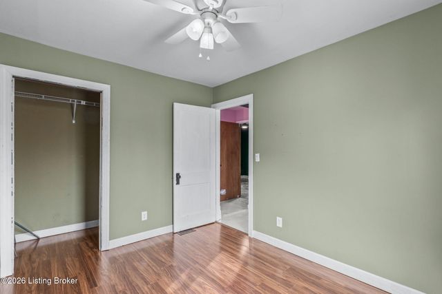 1677 Cheak St, Louisville, KY 40213