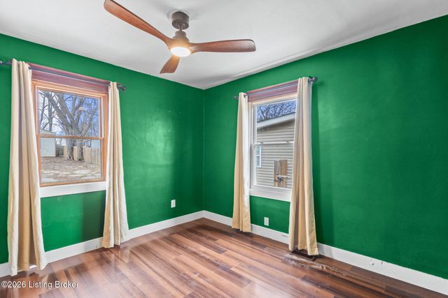 1677 Cheak St, Louisville, KY 40213