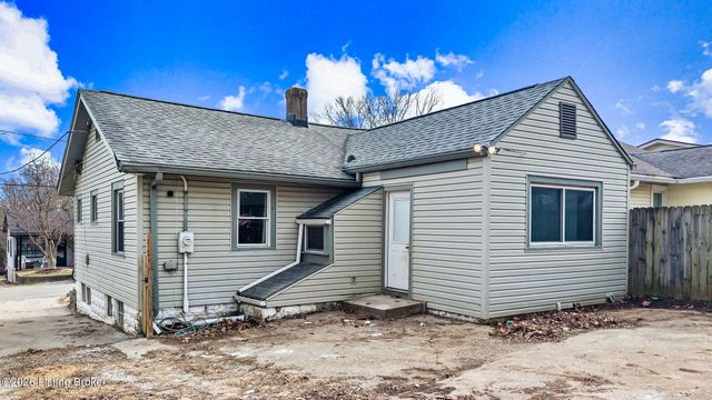 1677 Cheak St, Louisville, KY 40213