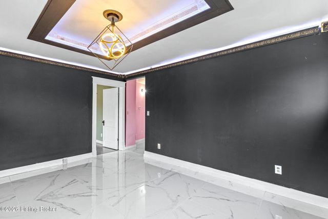 1677 Cheak St, Louisville, KY 40213