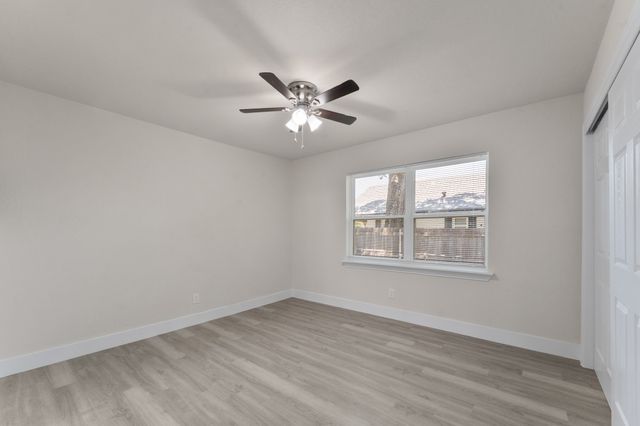 908 W Inwood Drive, Arlington, TX 76013