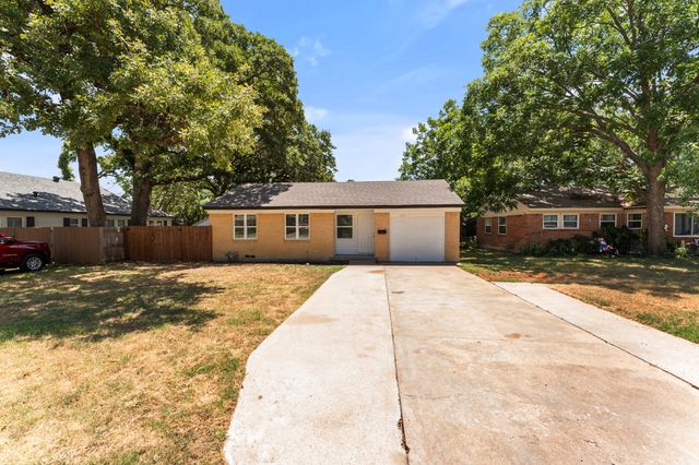 908 W Inwood Drive, Arlington, TX 76013