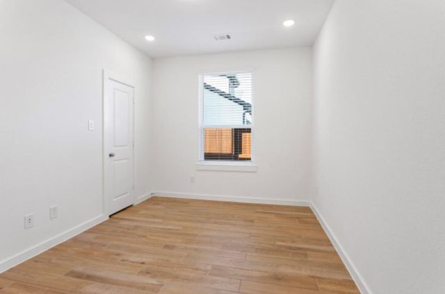 10227 Van Gogh Court, Iowa Colony, TX 77583