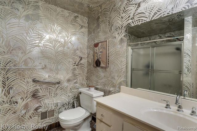 7356 Balsam Court, West Bloomfield, MI 48322