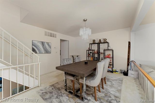 7356 Balsam Court, West Bloomfield, MI 48322