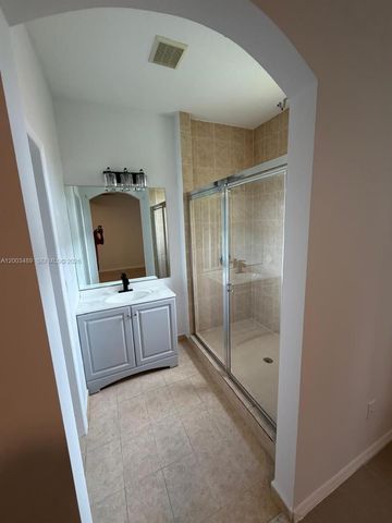 4953 Windward Way 4202, Dania Beach, FL 33312