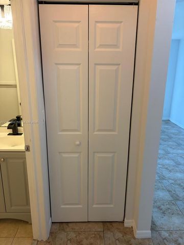 4953 Windward Way 4202, Dania Beach, FL 33312