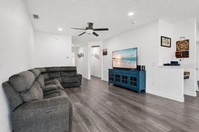 9248 CHANDLER DRIVE, Groveland, FL 34736