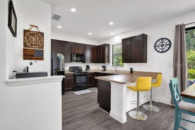 9248 CHANDLER DRIVE, Groveland, FL 34736