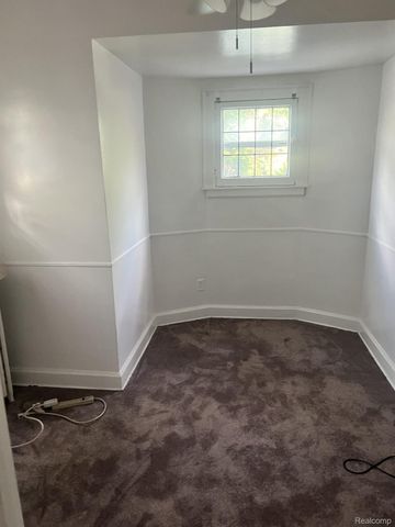 14433 Mansfield Street, Detroit, MI 48227