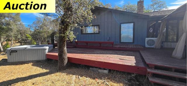 10486 To Hell and Back Ln, Rough And Ready, CA 95975