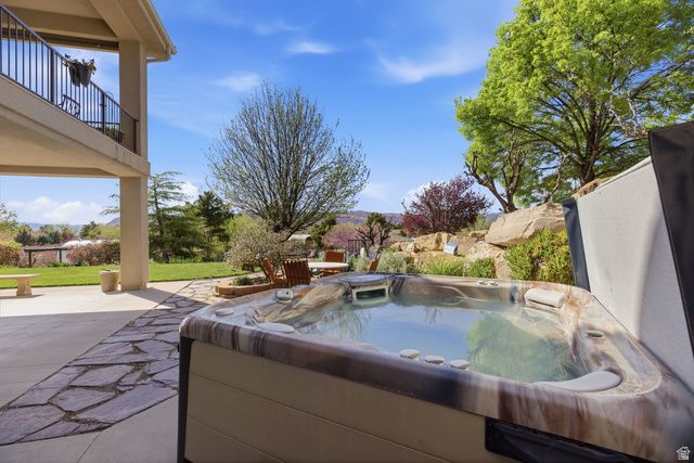 5295 N 1530 W, Winchester Hills, UT 84770