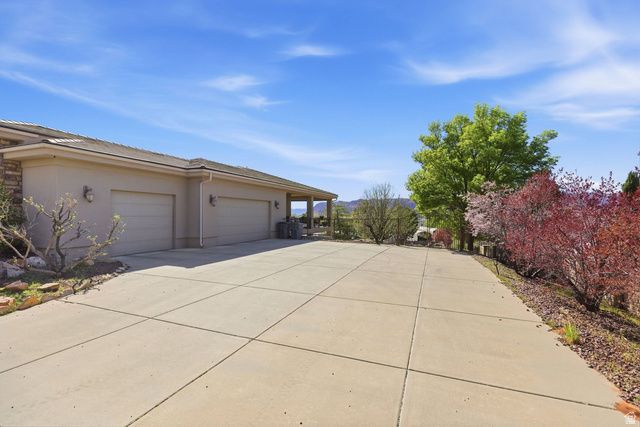 5295 N 1530 W, Winchester Hills, UT 84770