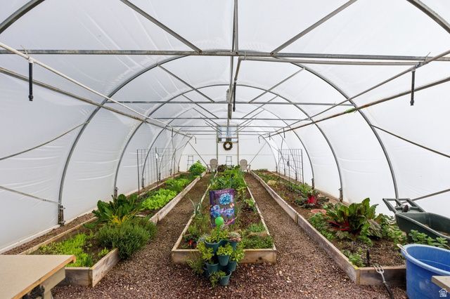 5295 N 1530 W, Winchester Hills, UT 84770