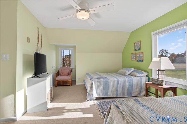 289 Tammy Dr, White Stone, VA 22578