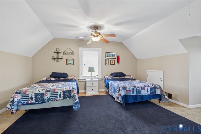 289 Tammy Dr, White Stone, VA 22578