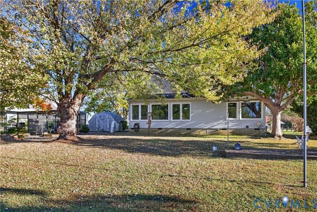 289 Tammy Dr, White Stone, VA 22578