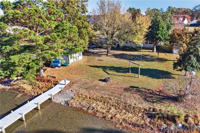 289 Tammy Dr, White Stone, VA 22578