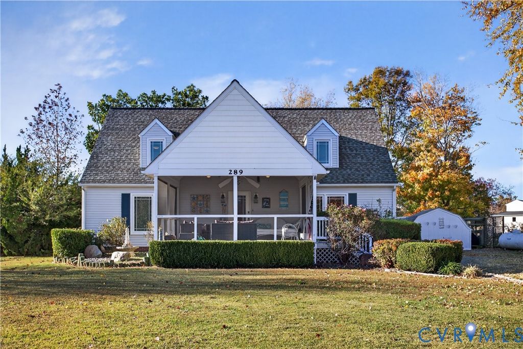 289 Tammy Dr, White Stone, VA 22578